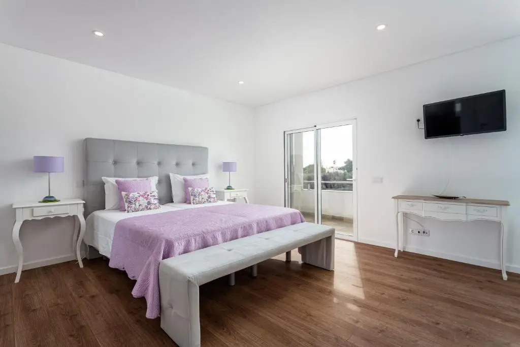 Luxury Vau Beach Villa with Private Heated Pool