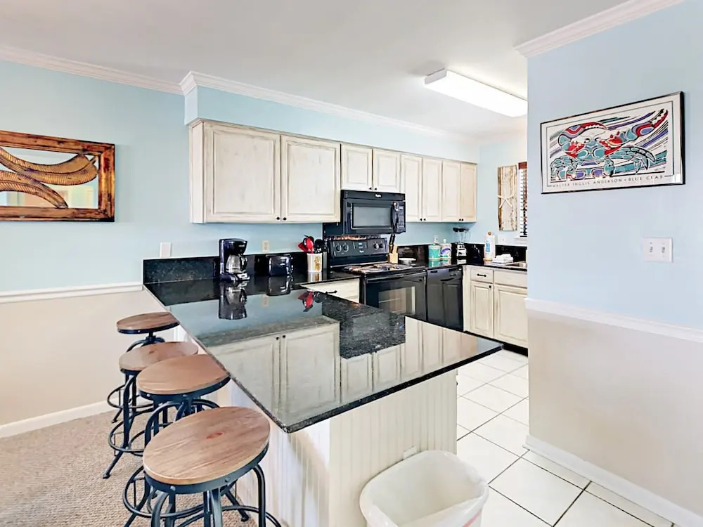 Coastal  In Orange Beach 2 Bedroom Condo