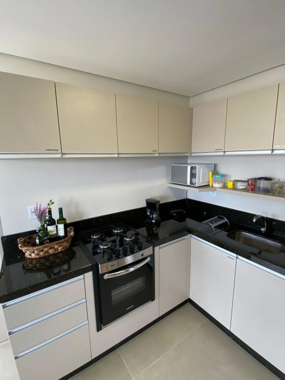 Dallas apartamentos na Via Gastronômica-Estacionamento-Amplos e equipados-Wifi