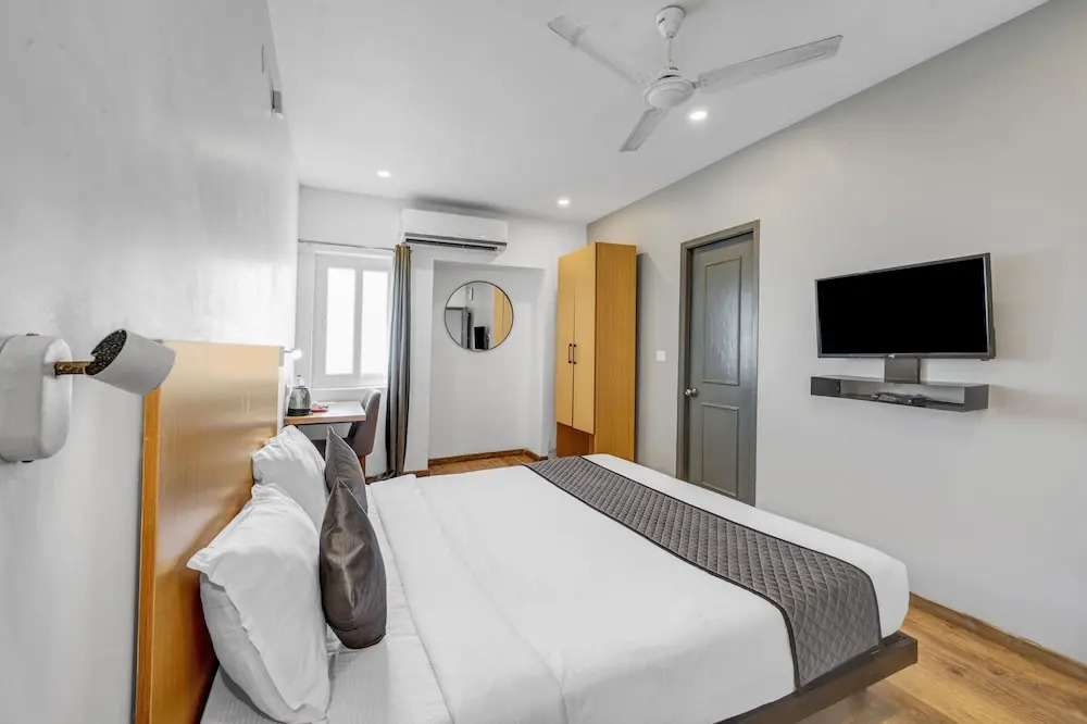 UPAR Hotels Uthandi, ECR