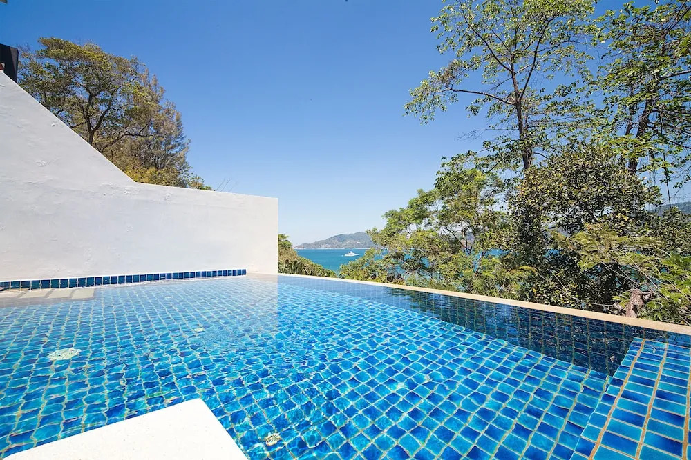 Seductive Sunset Villa Patong A5 3 Bed Ocean Views Overlooking Patong Beach