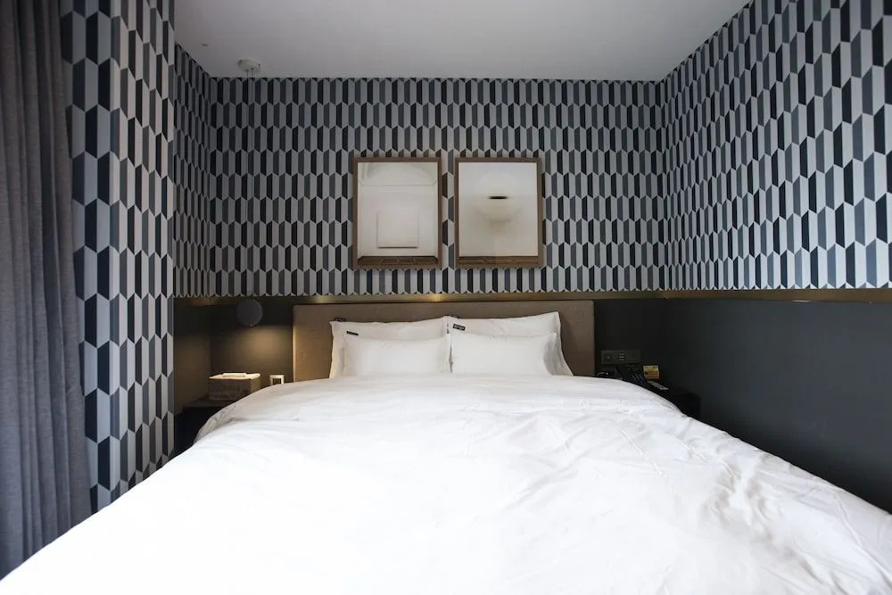 Busanjin Brown-dot hotel