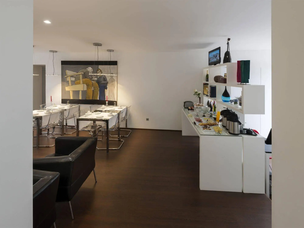 Fine Arts Studios by Olala Homes