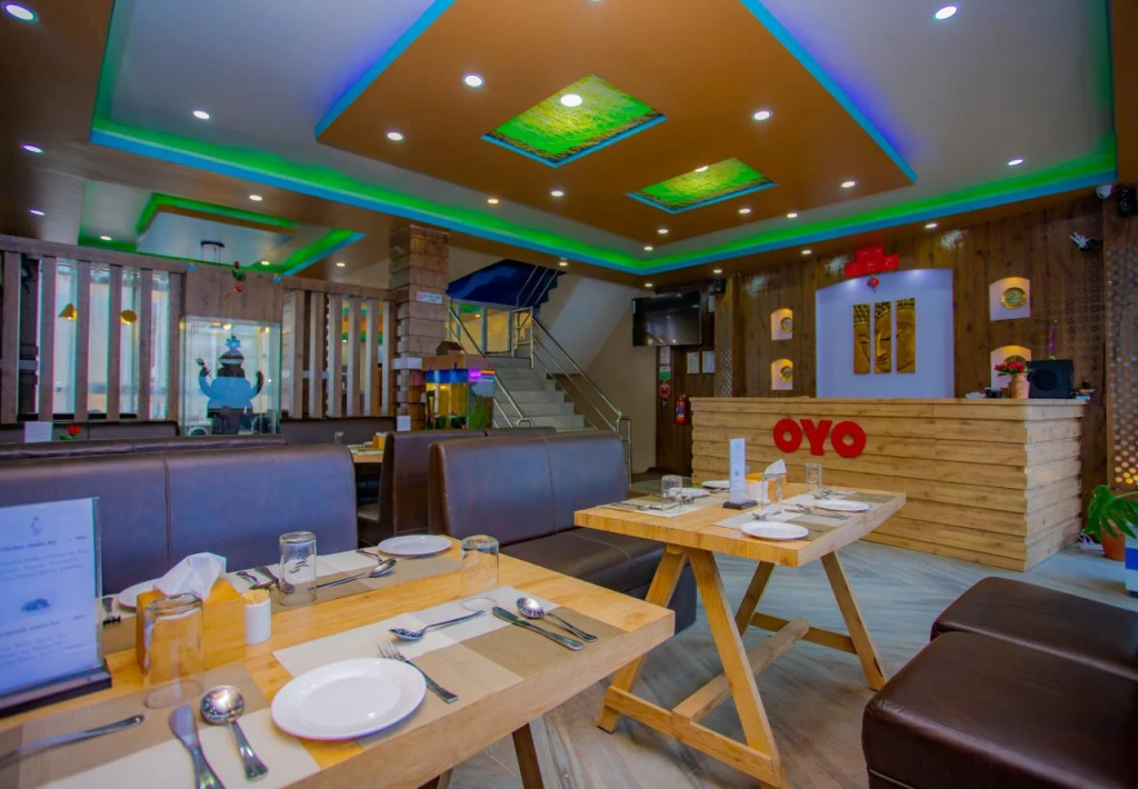 Hotel The Hub By OYO Rooms