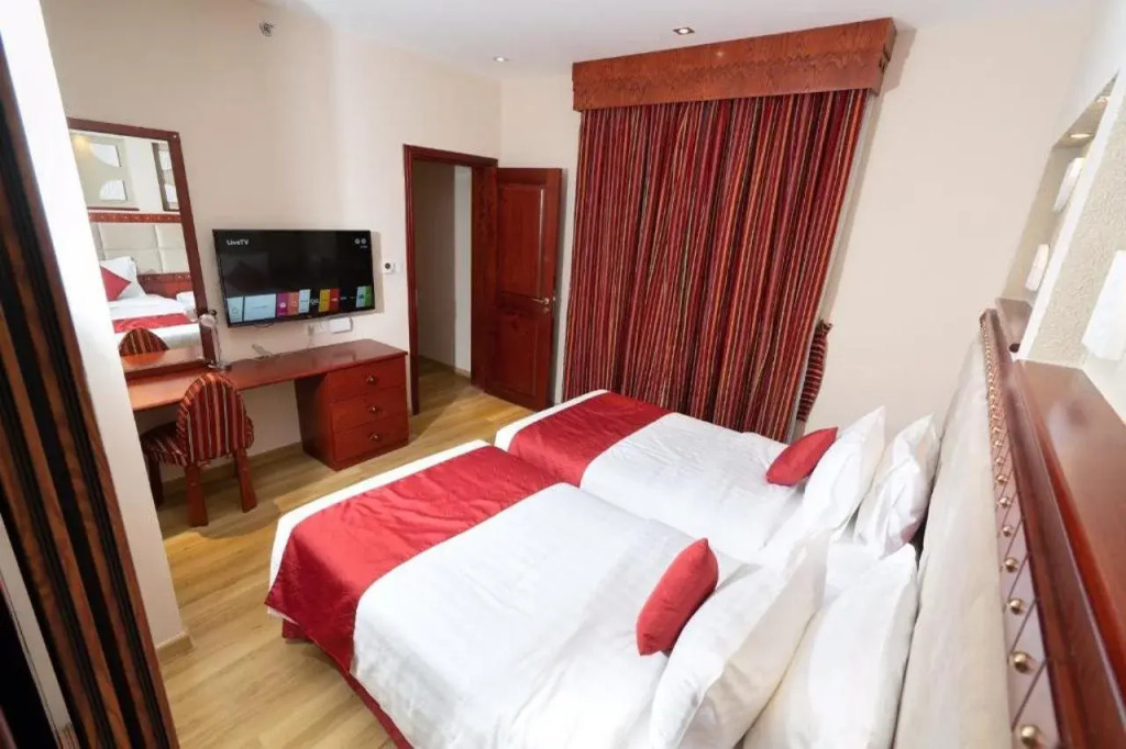 Al Liwan Suites Rawdat Al Khail