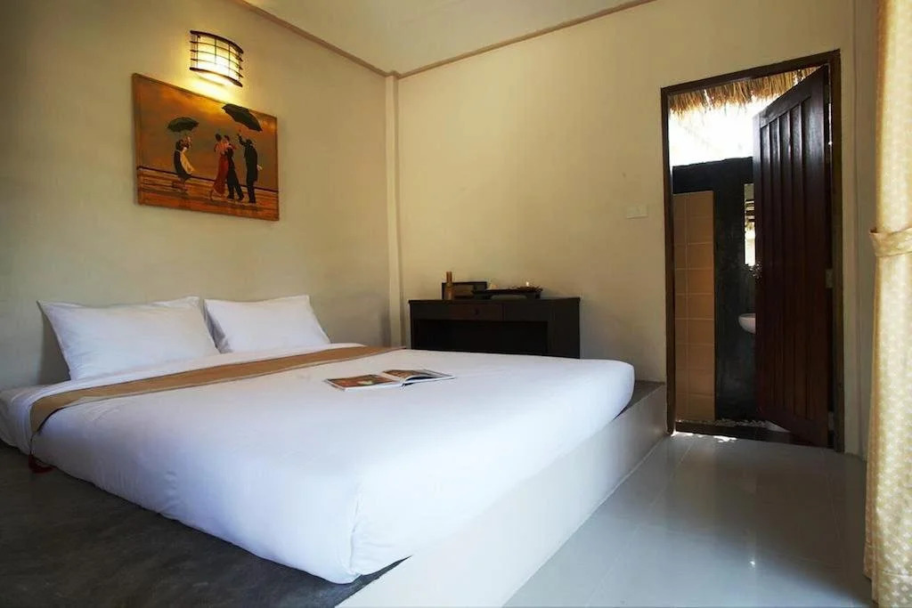 Hutcha Resort