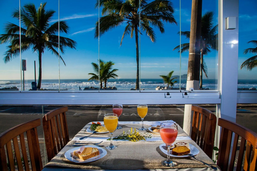 Strand Hotel