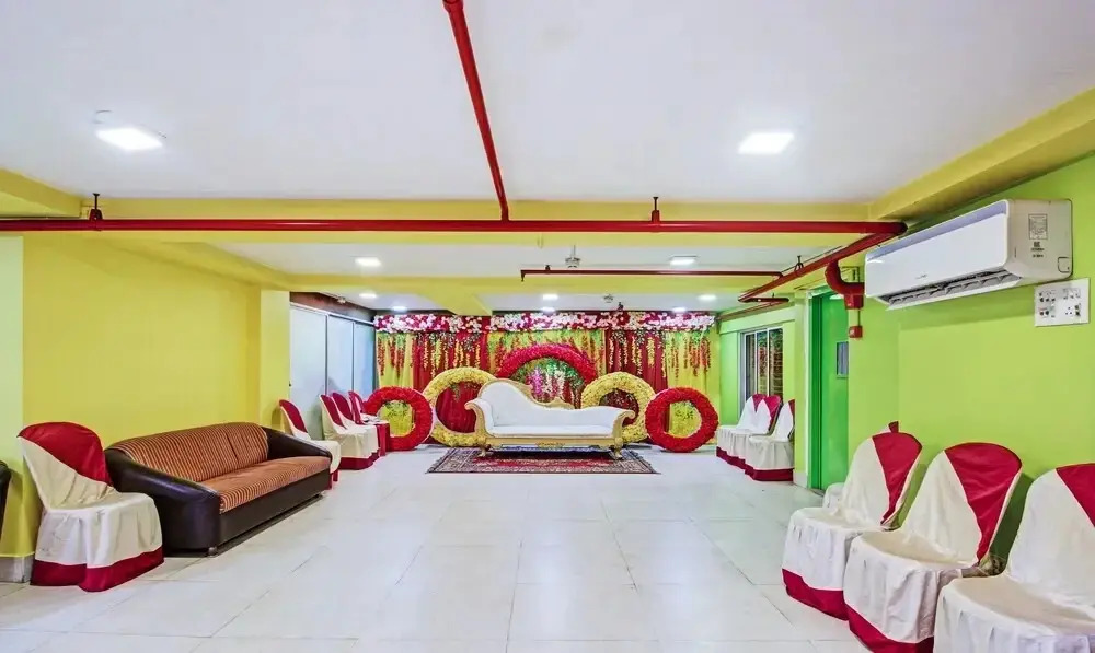Treebo Trip Coco Inn