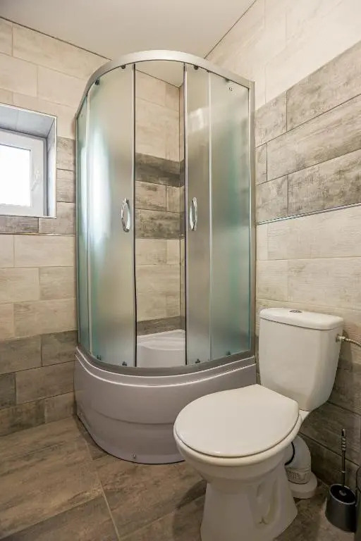 VAIAS Apartamente cu Terasa si Vedere Munte