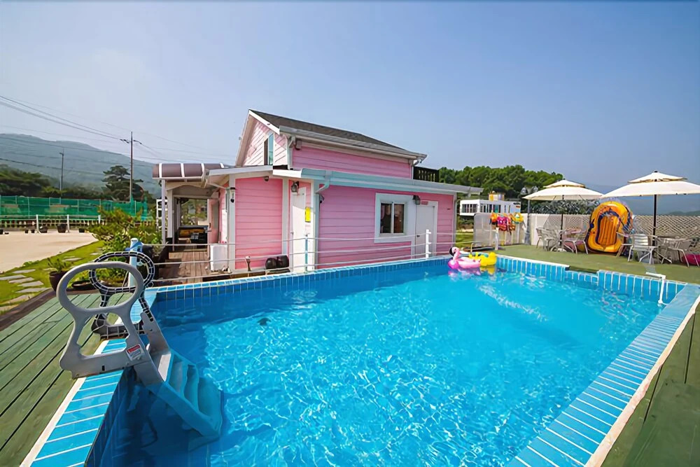 Ganghwa Pink House Pension