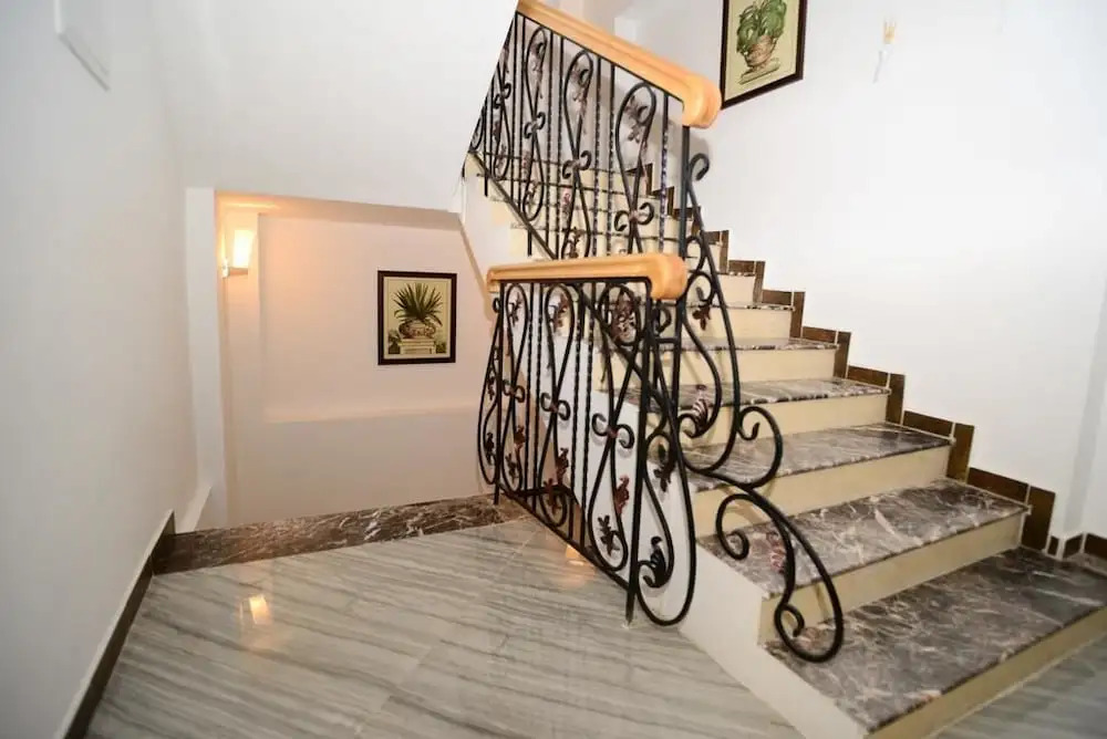 Urban Luxe Hotel