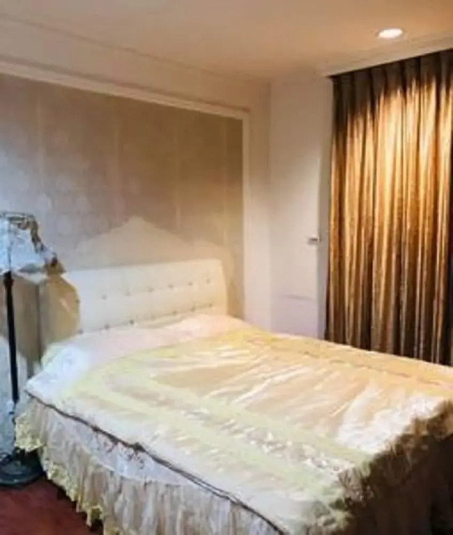 Dot King Villa