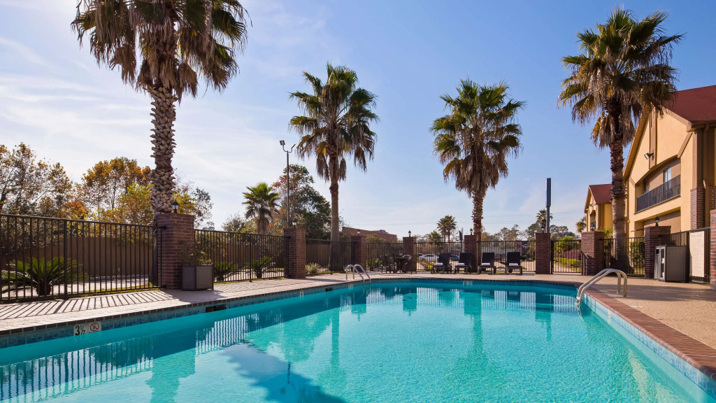 Best Western Inn & Suites - Lake Charles