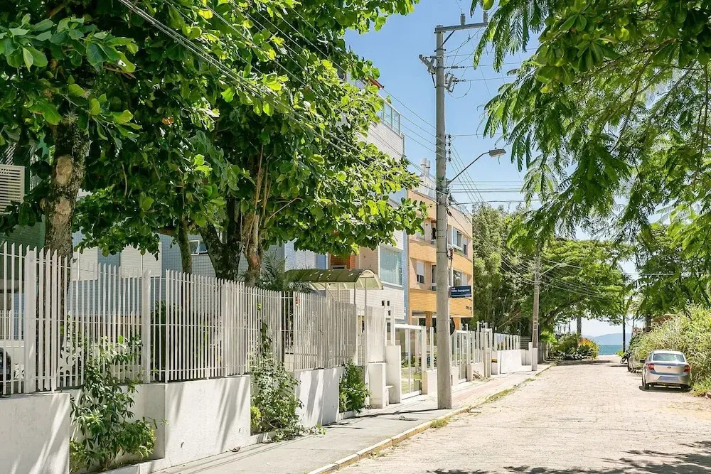 Cozy Two-story House Just 120m From the Beach! EDE