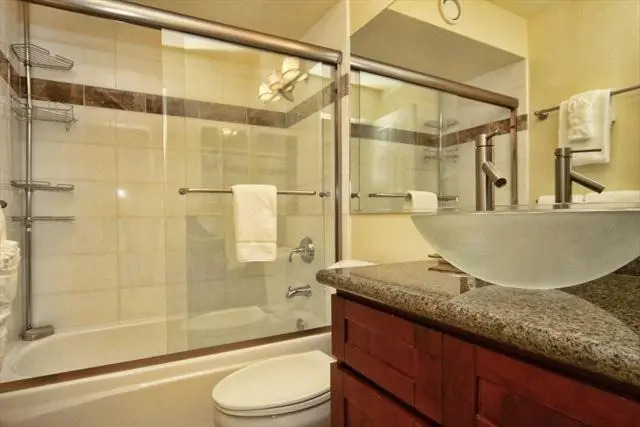 Discovery Bay 2810