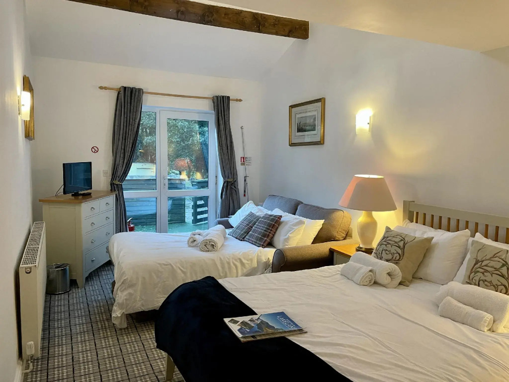 Cross Keys Inn