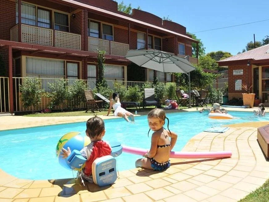National Hotel Complex Bendigo