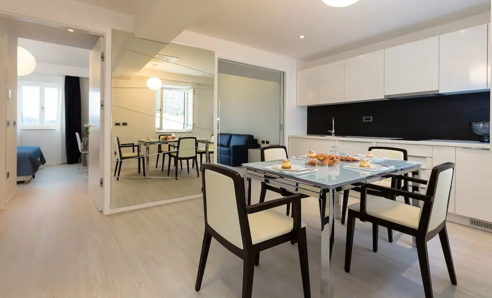 Lafodia Apartments