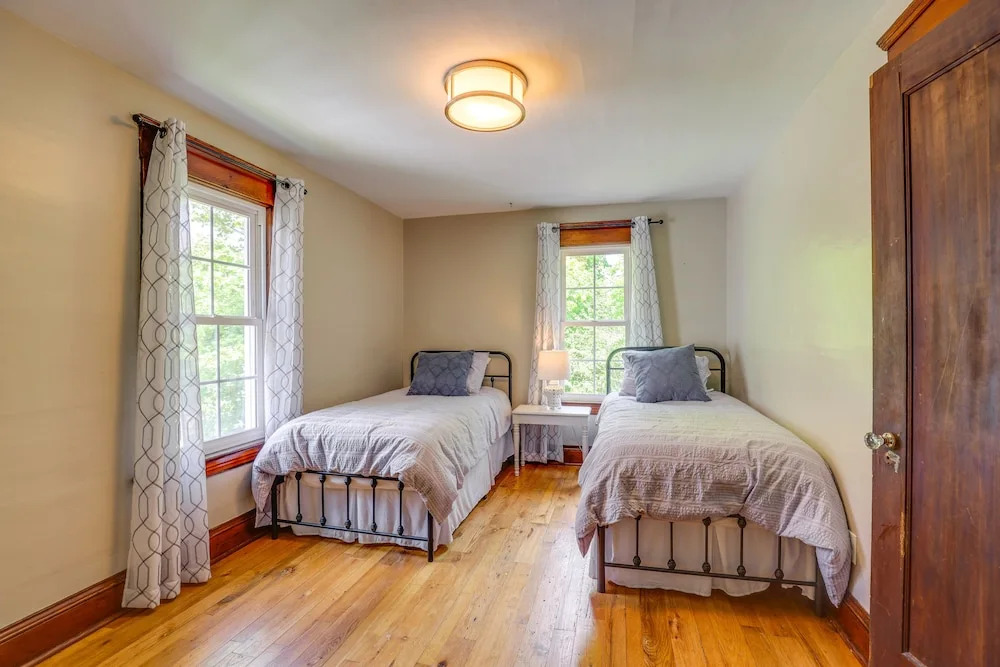 New York Vacation Rental w/ Covered Porch