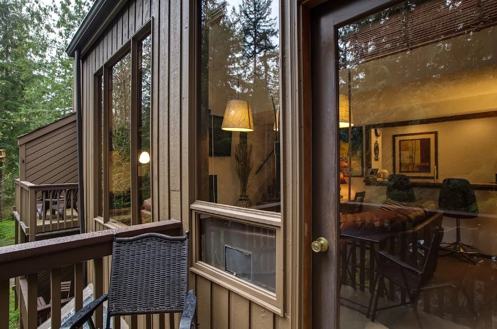 31SW - Fireplace - WiFi - Washer/Dryer - Sleeps 4