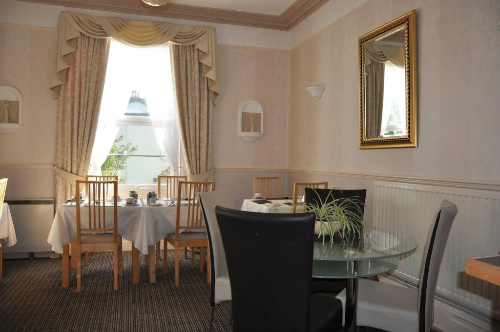 Abbeyfield Hotel