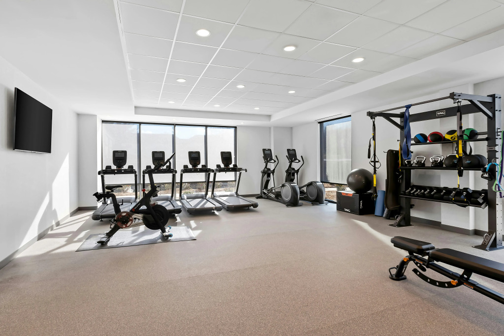 Home2 Suites By Hilton Hendersonville
