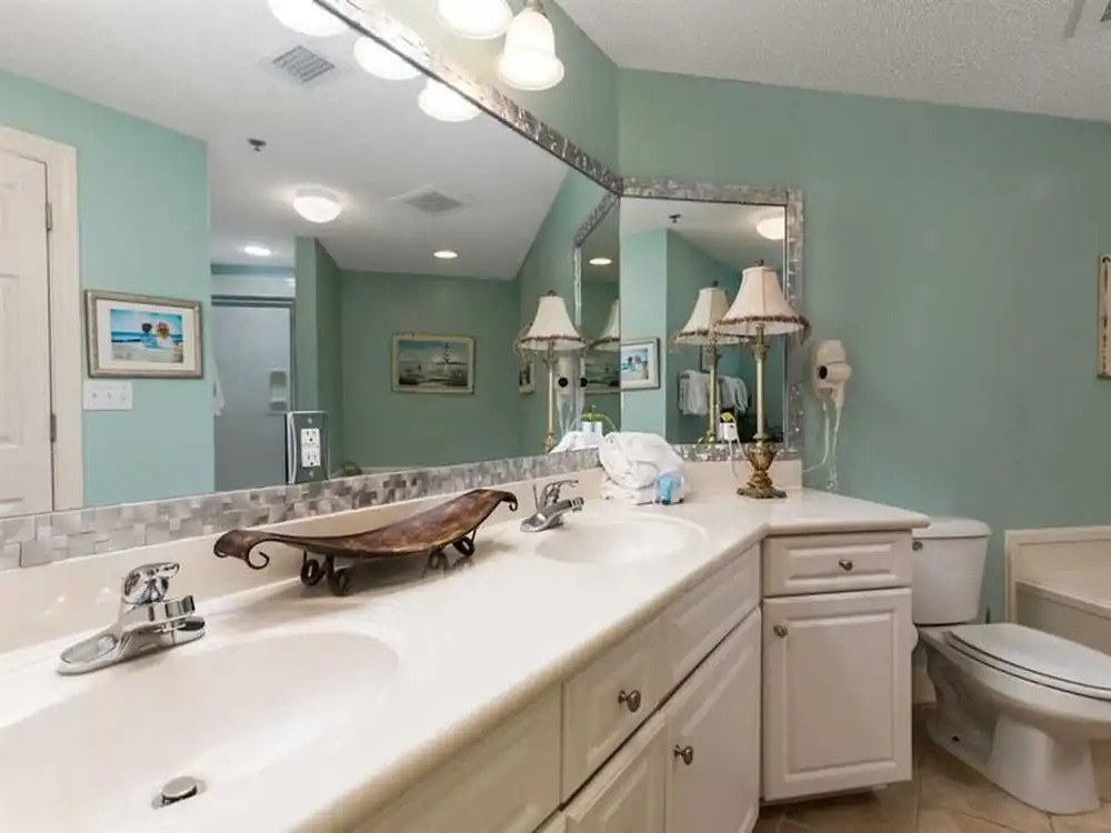 Phoenix On The Bay 2208 by Meyer Vacation Rentals