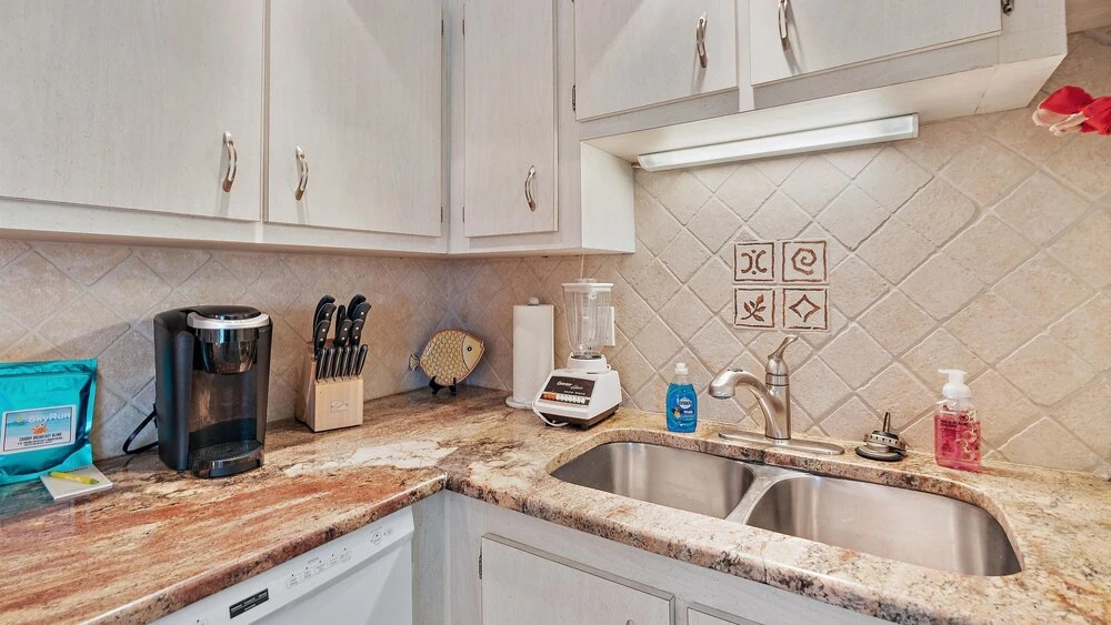 Serenity On Sutton 2 Bedroom Townhouse by RedAwning