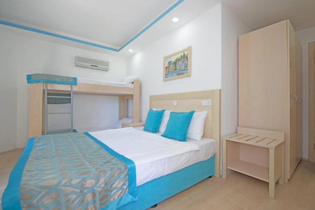 Carina Resort Hotel