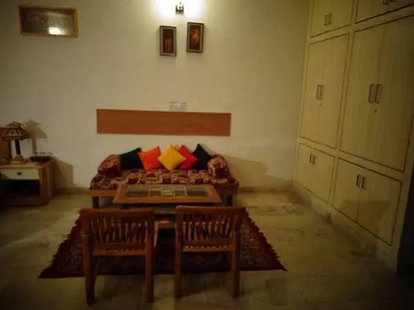 Sri Radha Krishna Kunj