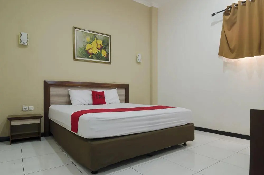 RedDoorz @ Rejosari