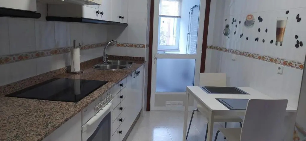 Moderno y luminoso 2 dormitorios con todas las comodidades en Pontevedra ciudad