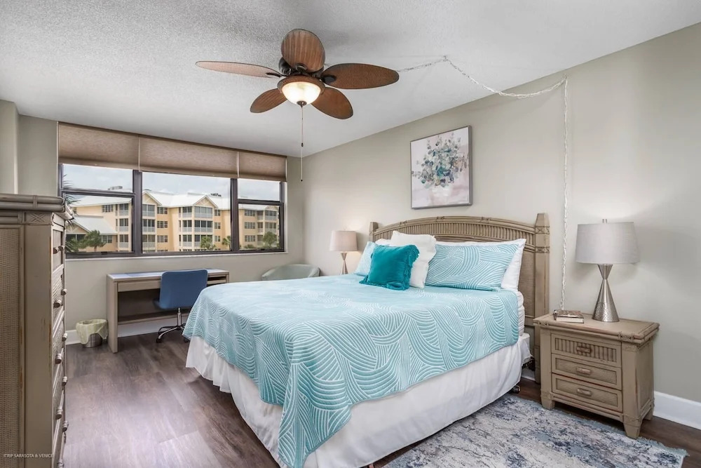 Harbor Towers 3rd Fl 2 Bedroom