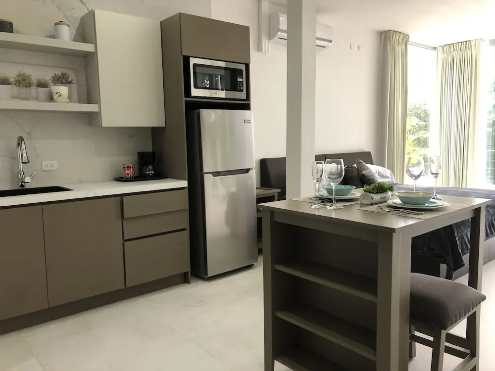 Vista Ocean Suites