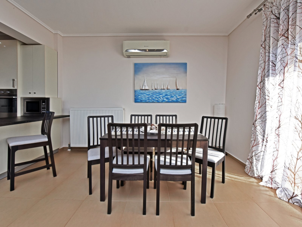 "Katerina Seaview Maisonette  Nea Moudania Hal"