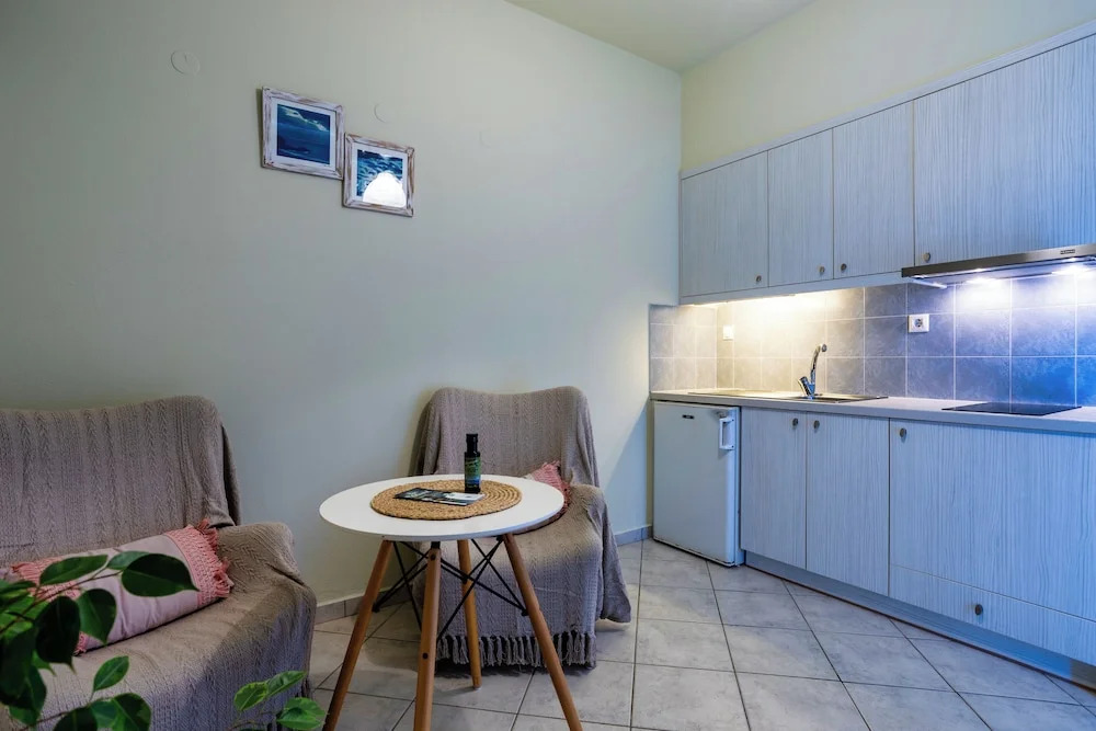 Skinos Apartments