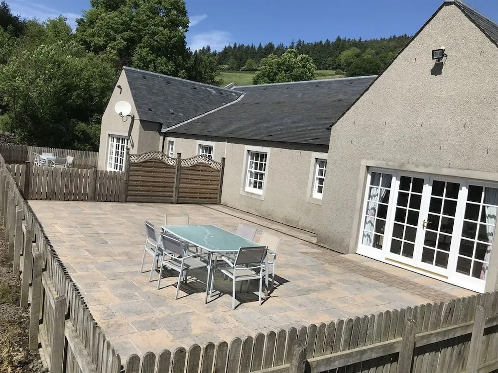Rural Retreat 2 Miles From Perth, Pets Welcome