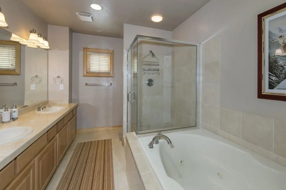 Meadow Stone Lodge 205 - 3 Br Condo
