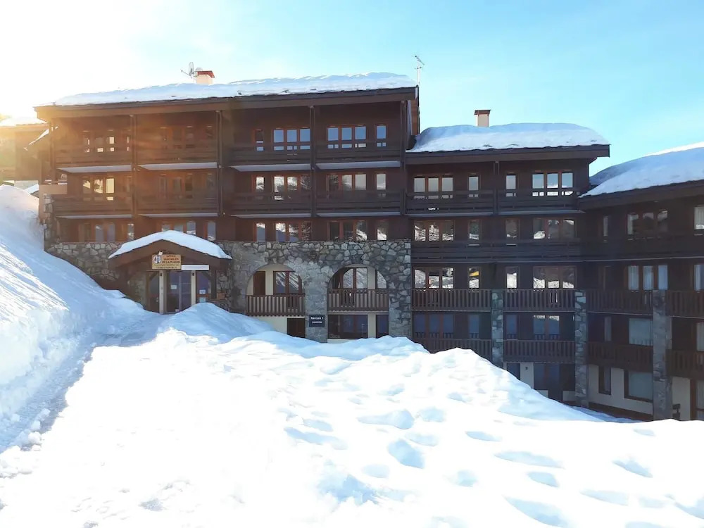 Residence LES Coches 3 Rooms in a Family Resort at the Bottom of the Slopes Bac424