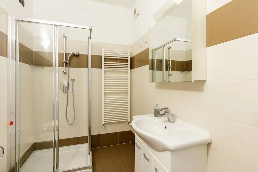 Candiani Building - Elegant 2-level Apartment With 3 Bedrooms