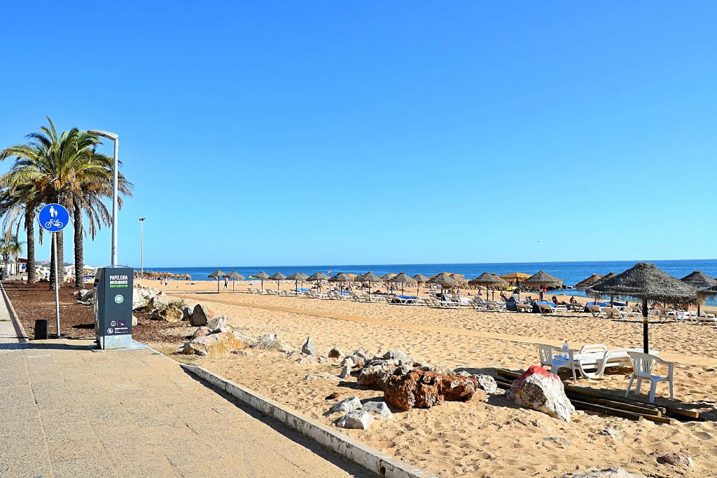 Quarteira Beach Apartment
