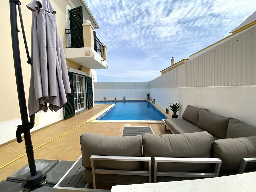 Pêra Amazing Villa With Pool by Homing