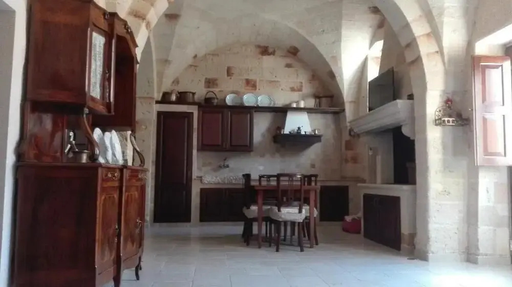 Holiday Home" C'era una Volta"