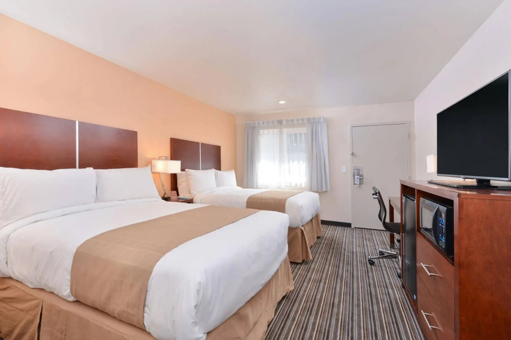 Rodeway Inn