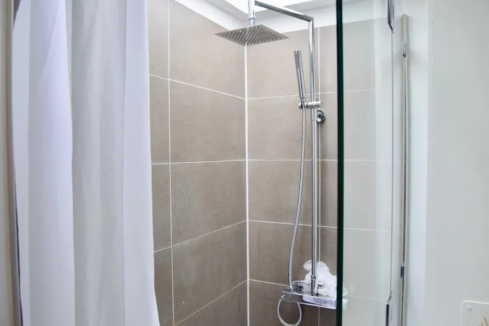 Homely 1 Bedroom Clapham Flat With City Views