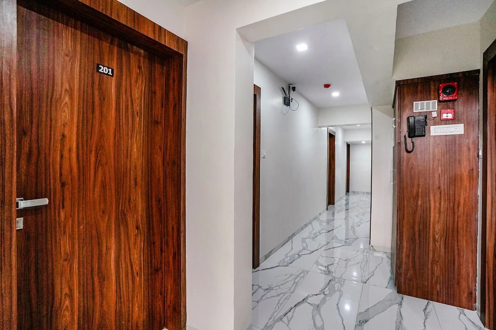 FabHotel New 7 Star