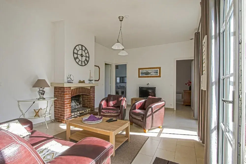 Spacious holiday home in Aure sur Mer with garden
