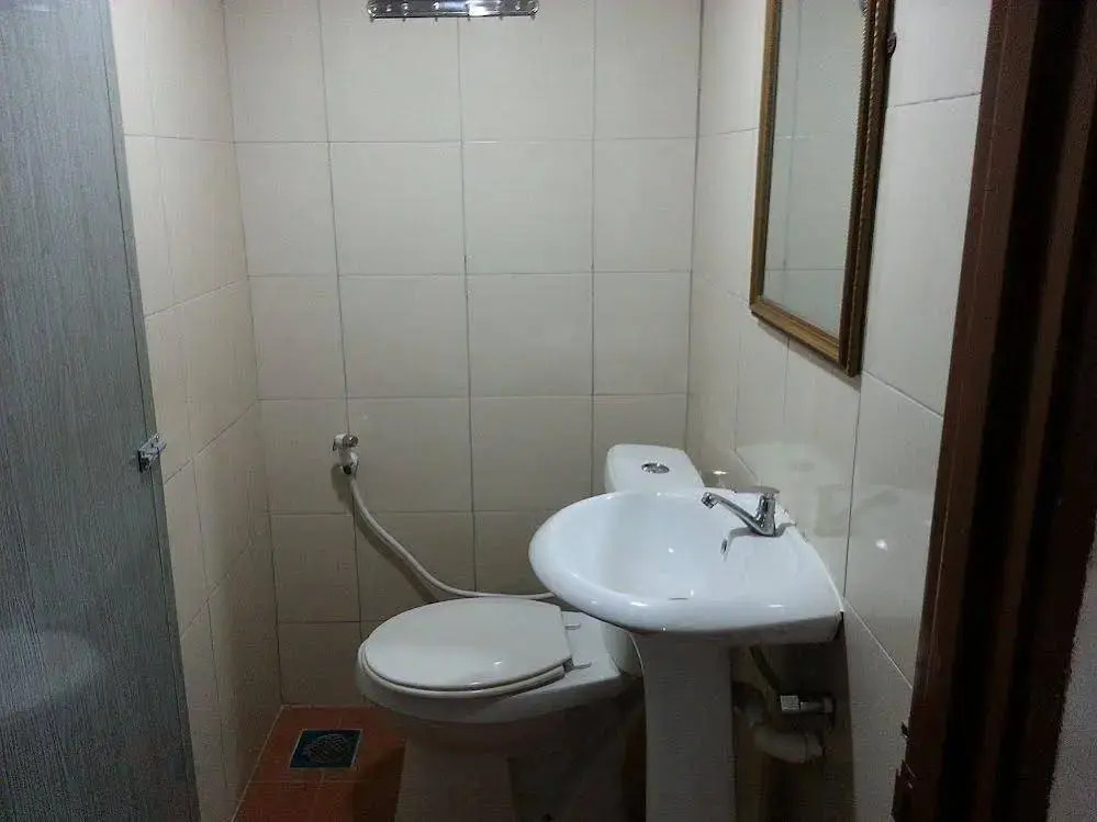 OYO 89850 Mutiara Motel