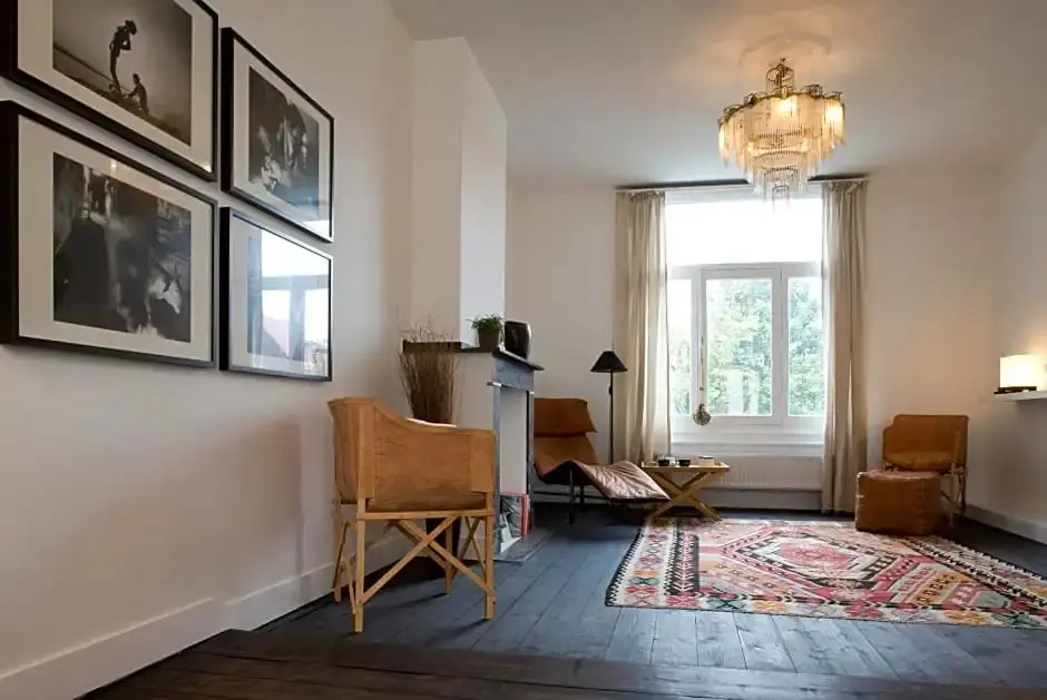 Antwerp Bed & Breakfast