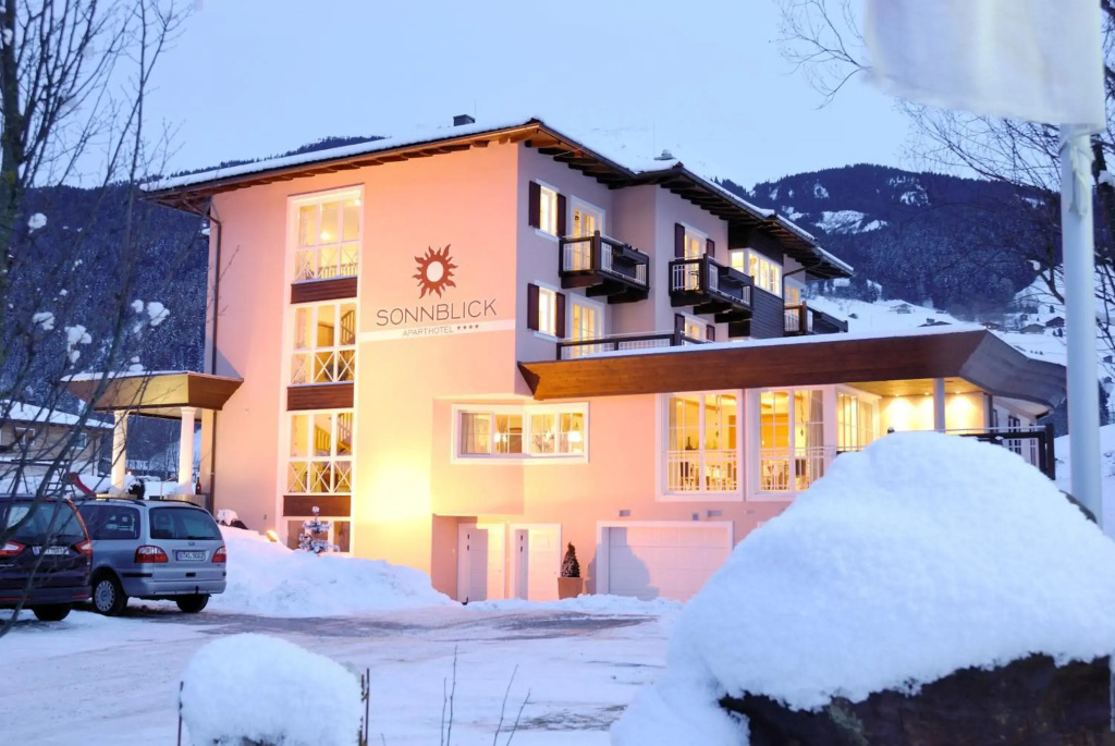 Sonnblick Apartments und Zimmer - Nationalpark Sommercard inklusive
